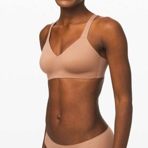 Lululemon Hold True bra, NWOT, size 32D